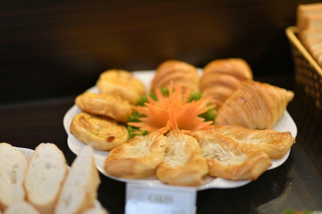Hanoi Elpis Central Hotel Zewnętrze zdjęcie